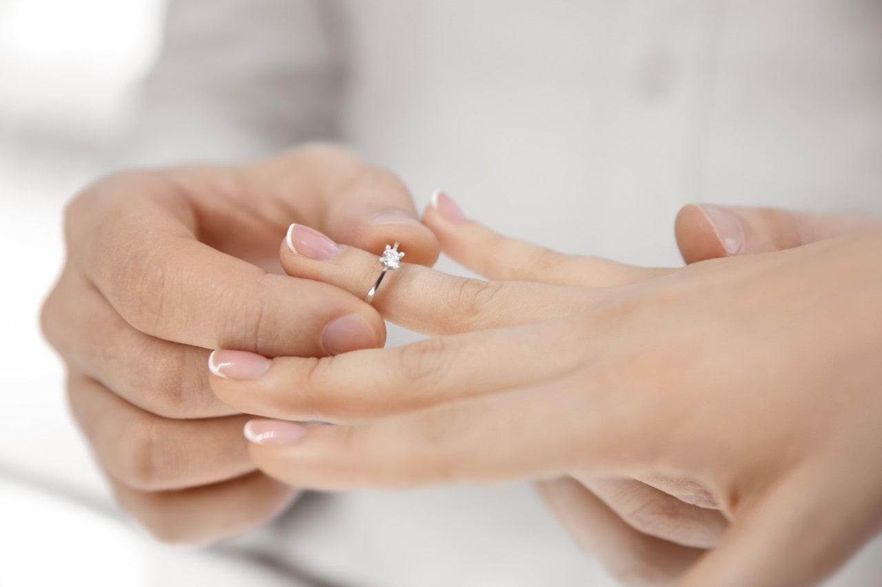 Engagement Rings: Why You Should Try Before You Buy