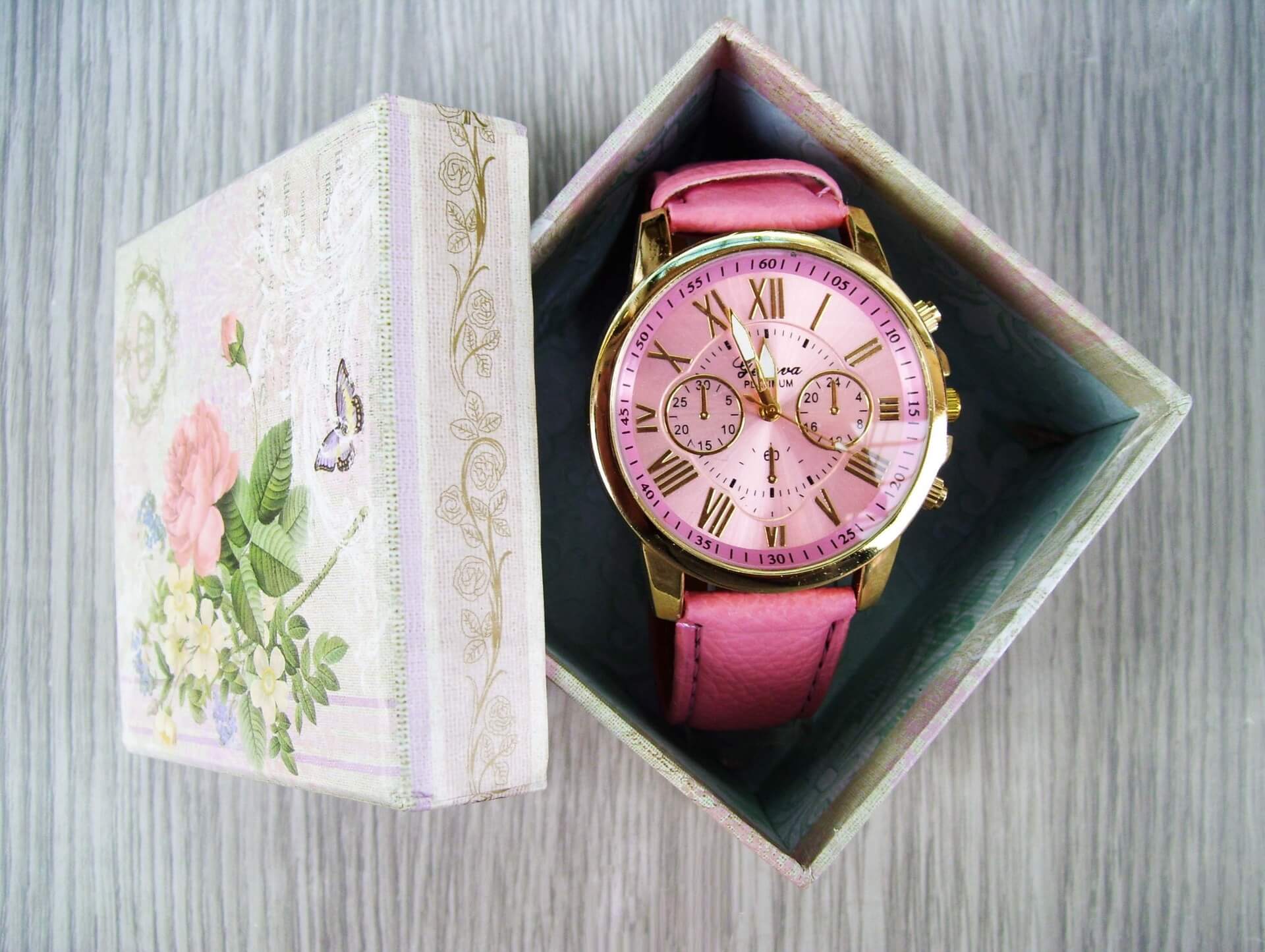 watch in box