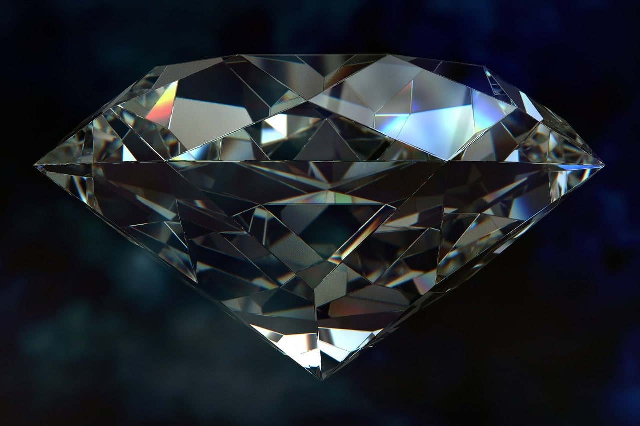 NATURAL DIAMONDS VS. LAB-CREATED